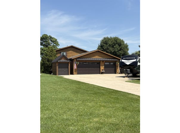 7084 KROHN Road, WINNECONNE, WI 54986
