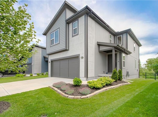 18061 W Hauser Street, Overland Park, KS 66013