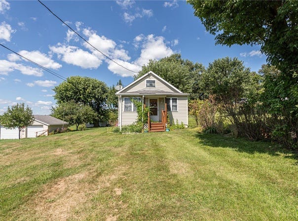 7221 National Pike, Menallen Twp, PA 15401