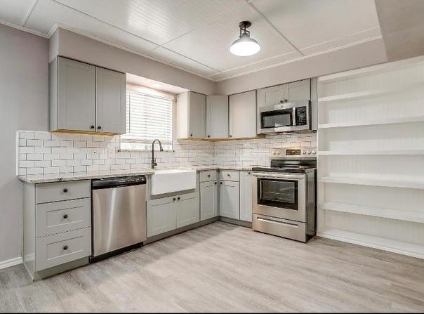 1513 Lawdwin Avenue, Bridgeport, TX 76426