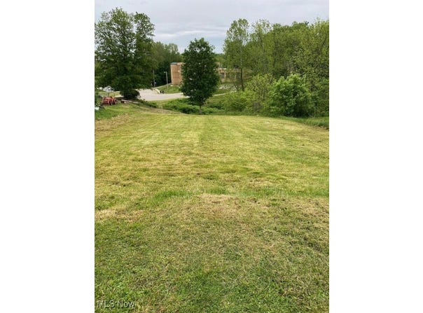Thresher Street, Corning, OH 43730