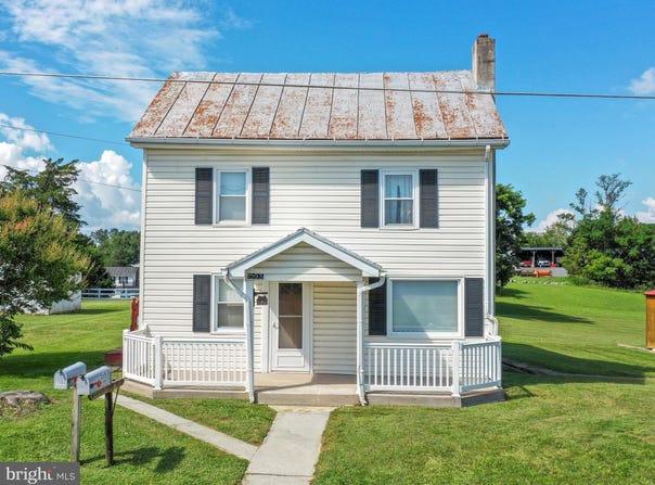 1593 HAHNS LANE, TOMS BROOK, VA 22660