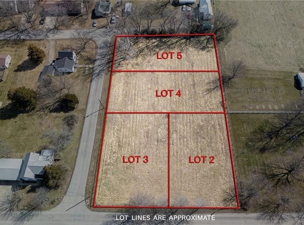 E Grant St LOT 4, Maryville, MO 64468