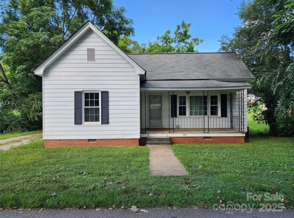 125 S Davie Street, Cooleemee, NC 27028