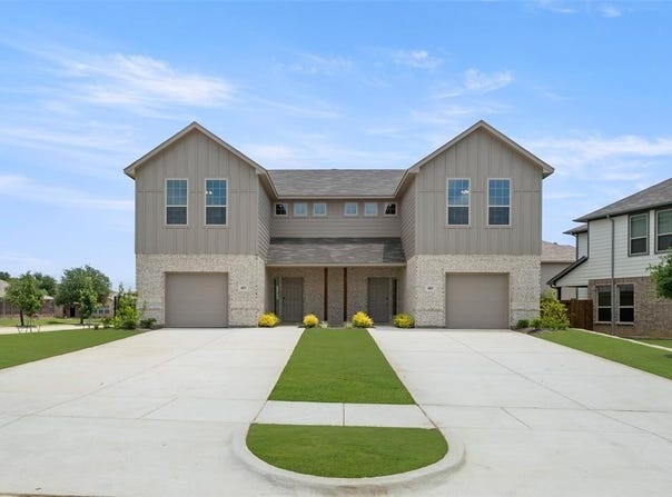 401-403 Saddle Lane, Denton, TX 76205