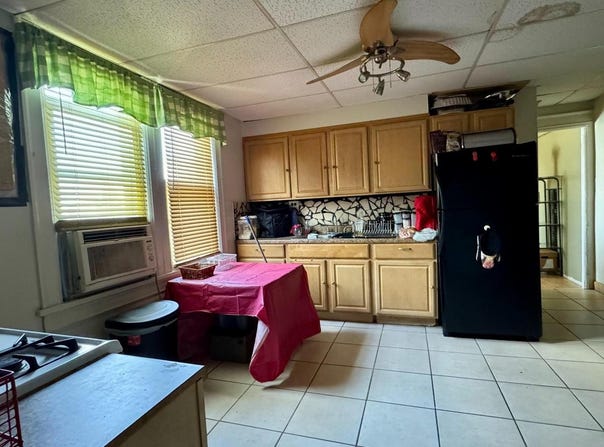 201 WOODLAWN AVENUE, HAMILTON, NJ 08609