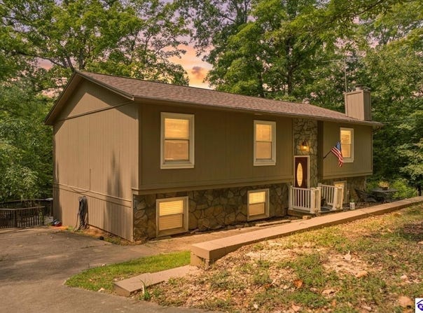 957 Wildflower Ridge Road, Brandenburg, KY 40108