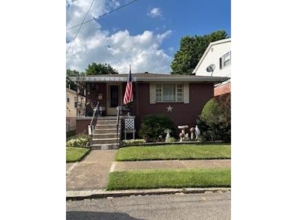 38 Fairfax Avenue, Wheeling, WV 26003