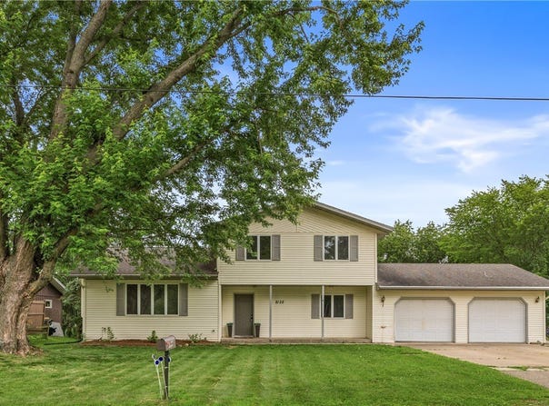 2152 Orchard Place, Eau Claire, WI 54703