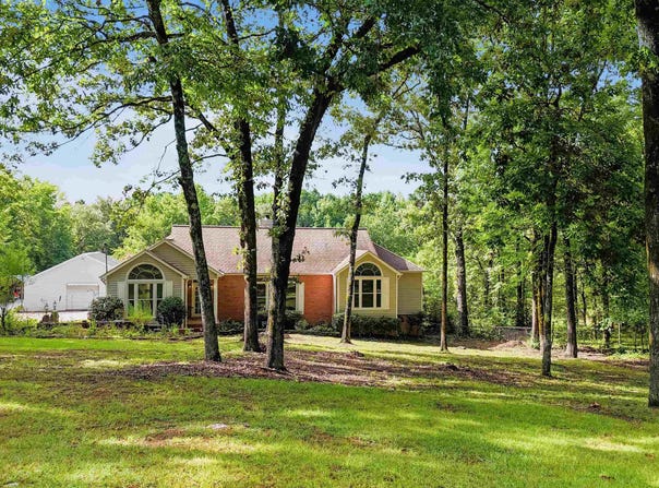 303 CHESTNUT LANE, ALABASTER, AL 35007
