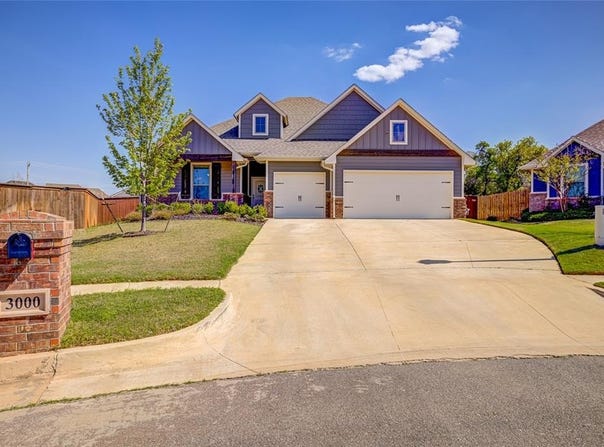 3000 Grapevine Street, Edmond, OK 73034