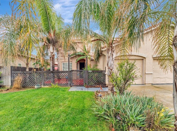 2163 Prato CT, LOS BANOS, CA 93635