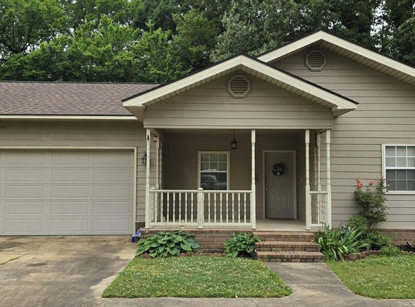 1015 Terry St, Wynne, AR 72396