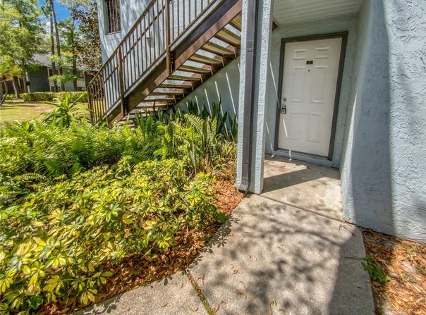 196 RIVERBEND DRIVE, ALTAMONTE SPRINGS, FL 32714