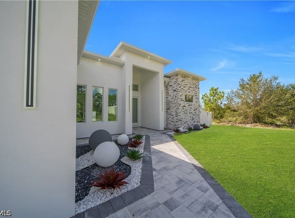 752 Clancy Street E, Lehigh Acres, FL 33974