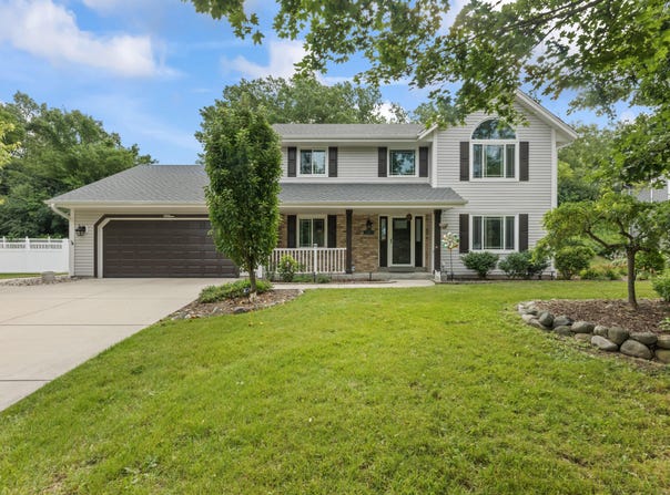 8026 S 85th St, Franklin, WI 53132