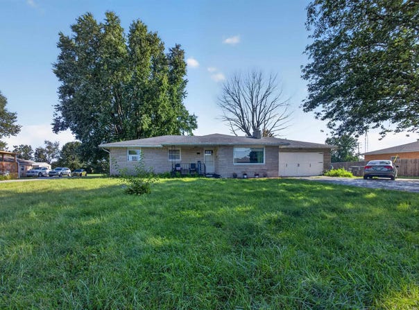 615 E Alto Road, Kokomo, IN 46902