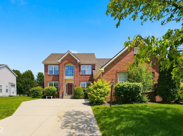 13525 Lablanca Bend, Carmel, IN 46074