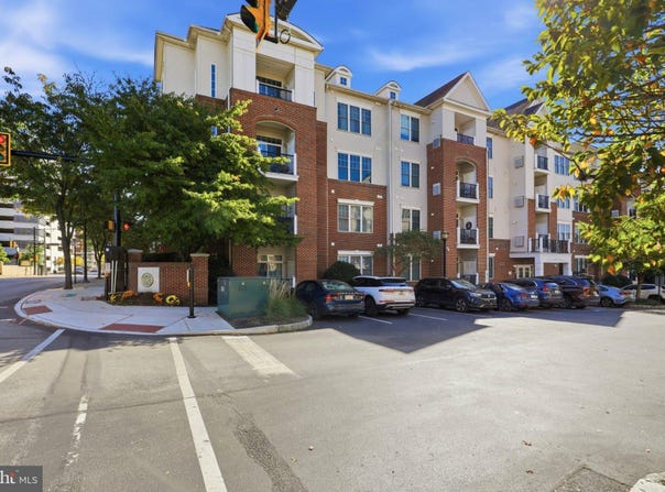 200 W ELM Street, CONSHOHOCKEN, PA 19428