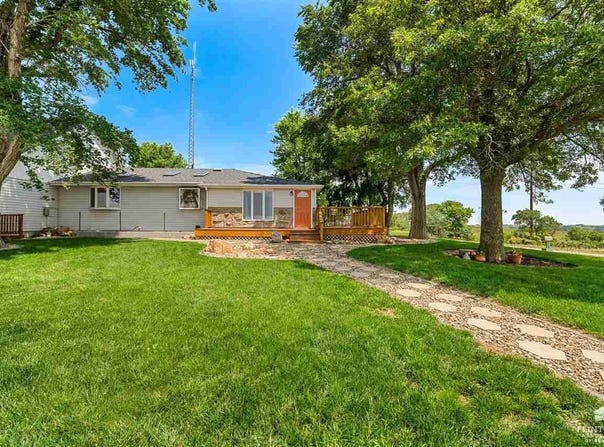 845 C Road, Centralia, KS 66415