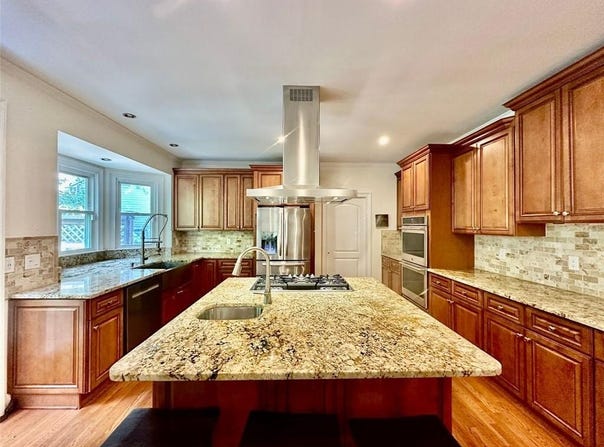 4265 Lansmoore Crossing, Suwanee, GA 30024