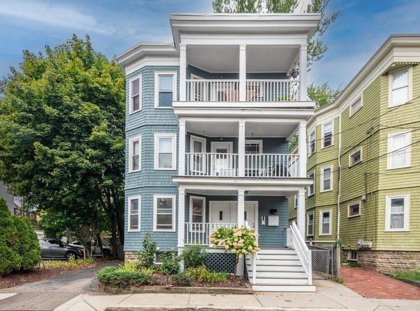 29-31 Washburn Ave, Cambridge, MA 02140