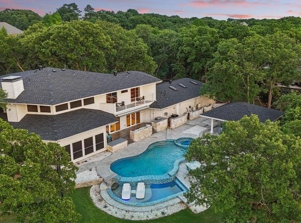 772 Lakewood Court, Highland Village, TX 75077