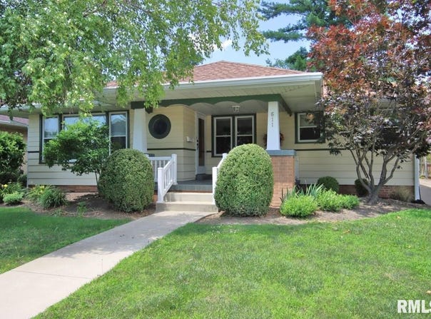 611 STRATFORD Drive, Peoria, IL 61614