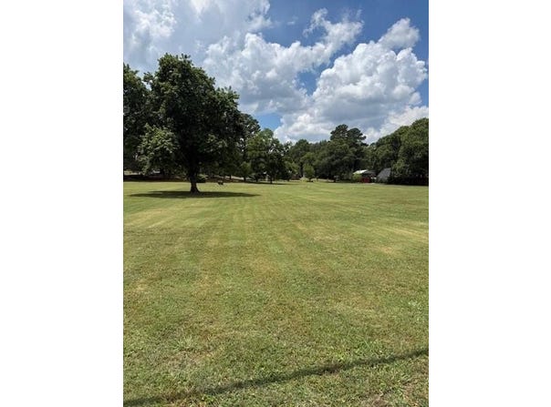 26 Indian Trail SE, Cartersville, GA 30120