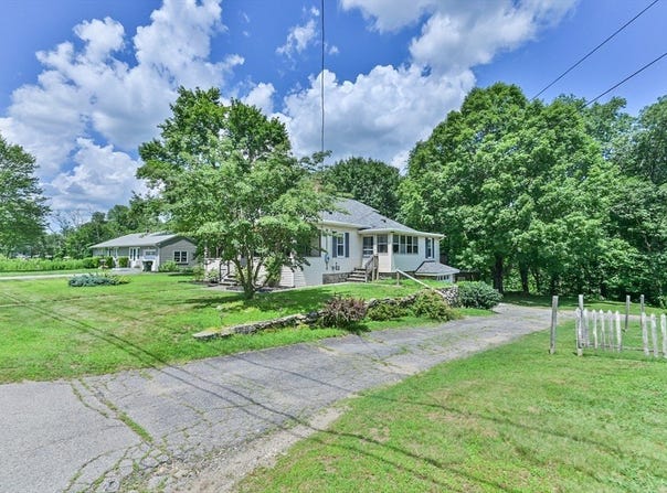 134 Southbridge Rd., Dudley, MA 01571