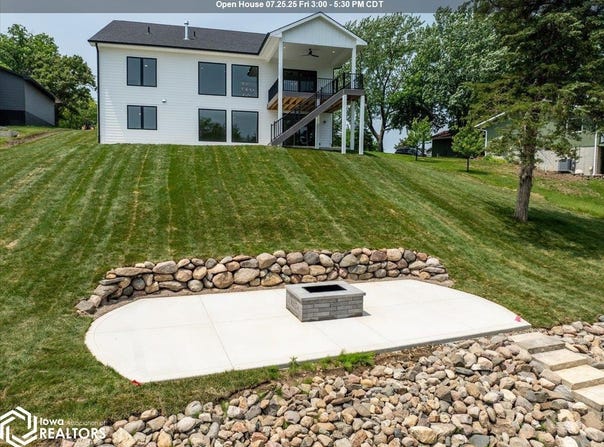 1296 Bee Tree Lane, Ellston, IA 50074