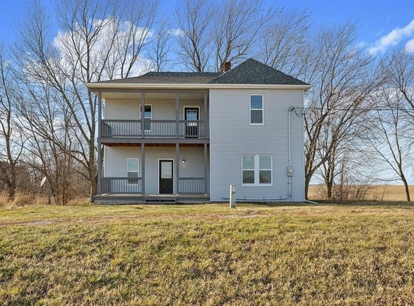 7097 State Route 3, Evansville, IL 62242
