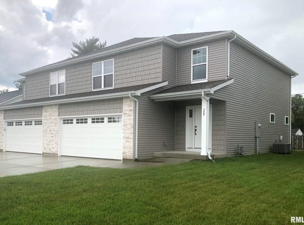 327 Waterwheel Drive, Rochester, IL 62563