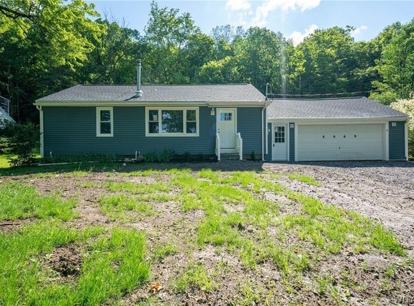 8669 Sisson Highway, Eden, NY 14057