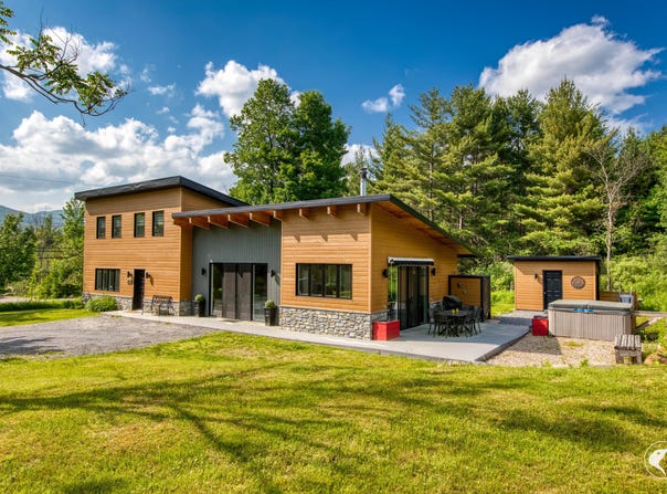 968 Springfield Road, Wilmington, NY 12997
