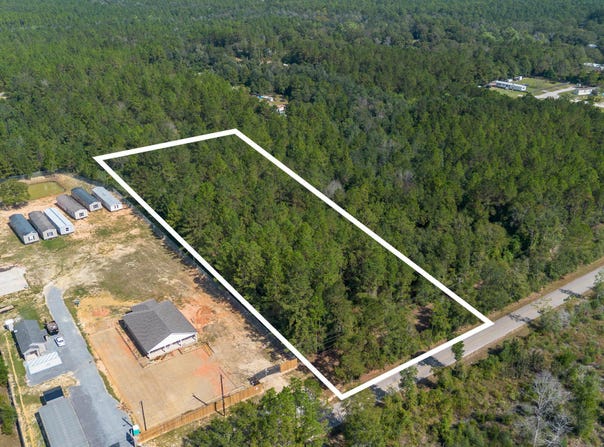 E Adams Road, Saucier, MS 39574