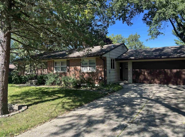 1003 Brookfield Road, ROCKFORD, IL 61107
