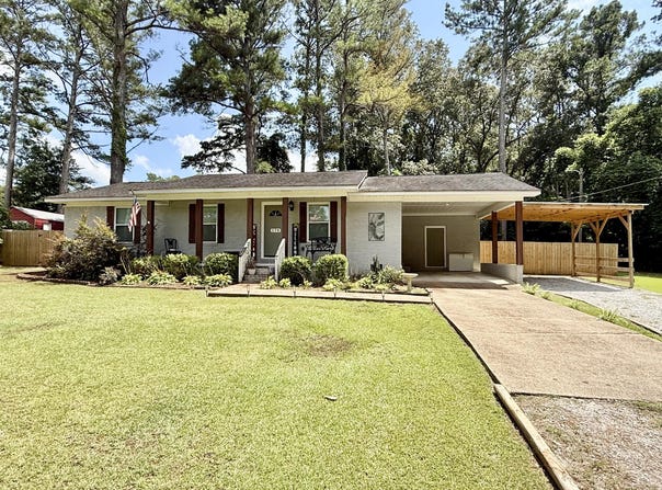 174 Gregory Road, Mantachie, MS 38855