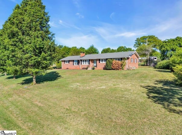 141 McJunkin Drive, Pickens, SC 29671