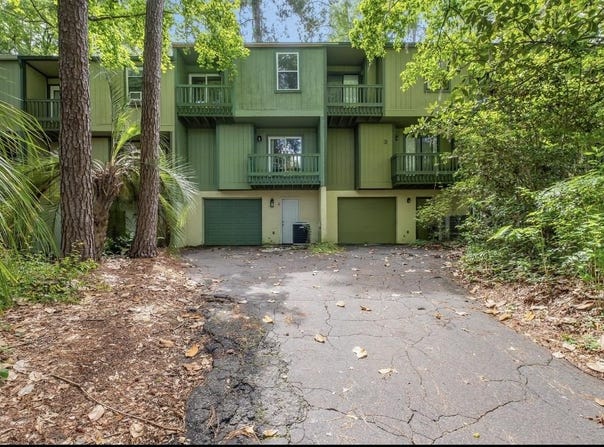 1200 Cross Creek Way unit: 4, Tallahassee, FL 32301