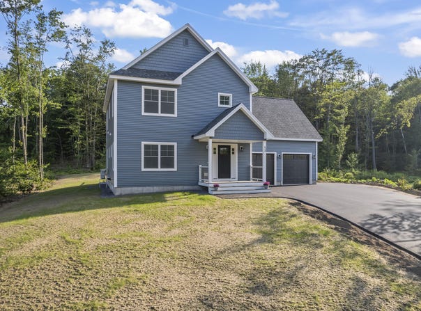53 Woodbrey Lane, Standish, ME 04084