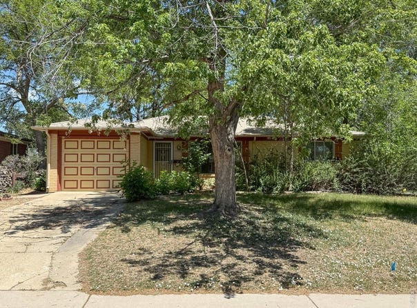 975 E 9th Ave, Broomfield, CO 80020