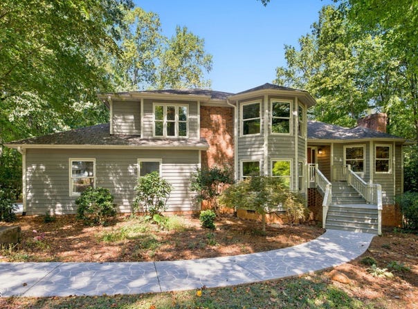 301 Get-a-way Lane, Bahama, NC 27503