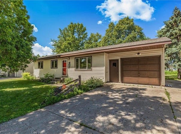 107 7th Avenue NW, Saint Joseph, MN 56374