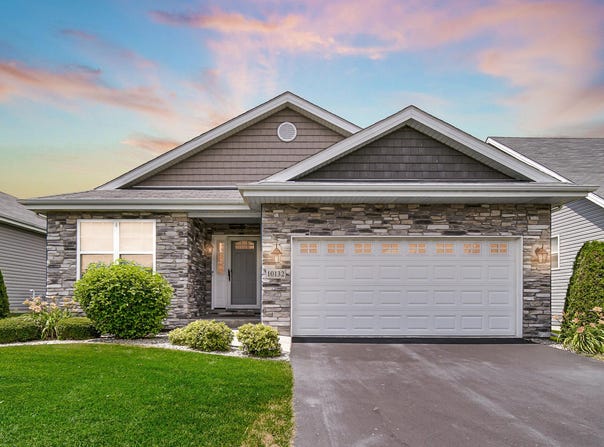 10132 Azalea Drive, Crown Point, IN 46307
