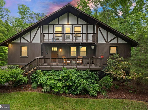11713 HENDERSON ROAD, CLIFTON, VA 20124
