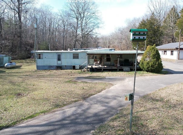 223 Tinsley Drive, Murray, KY 42071