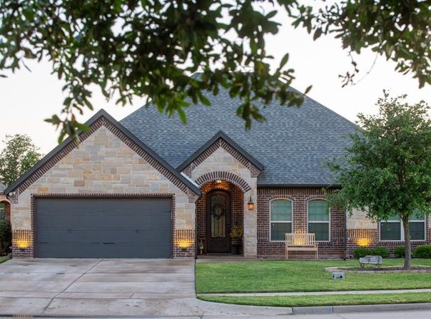 3309 Ferry Boat Lane, Granbury, TX 76049
