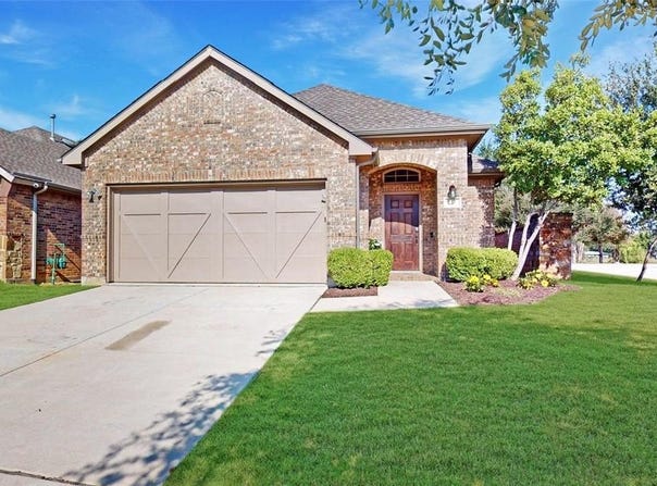 751 Kirby Drive, Lantana, TX 76226