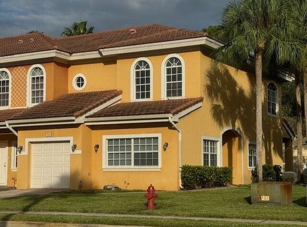 5822 Erik Way, Greenacres, FL 33463
